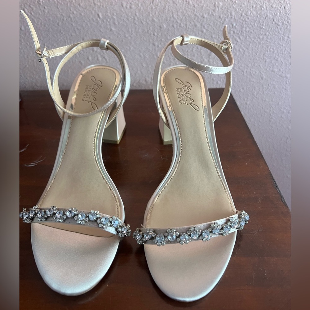 Jewel BADGLEY MISCHKA bejeweled block heel